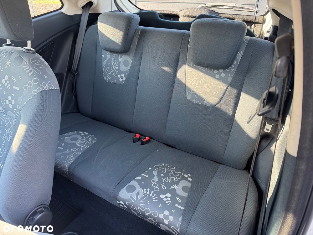 Ford KA 1.2 Ambiente - 14