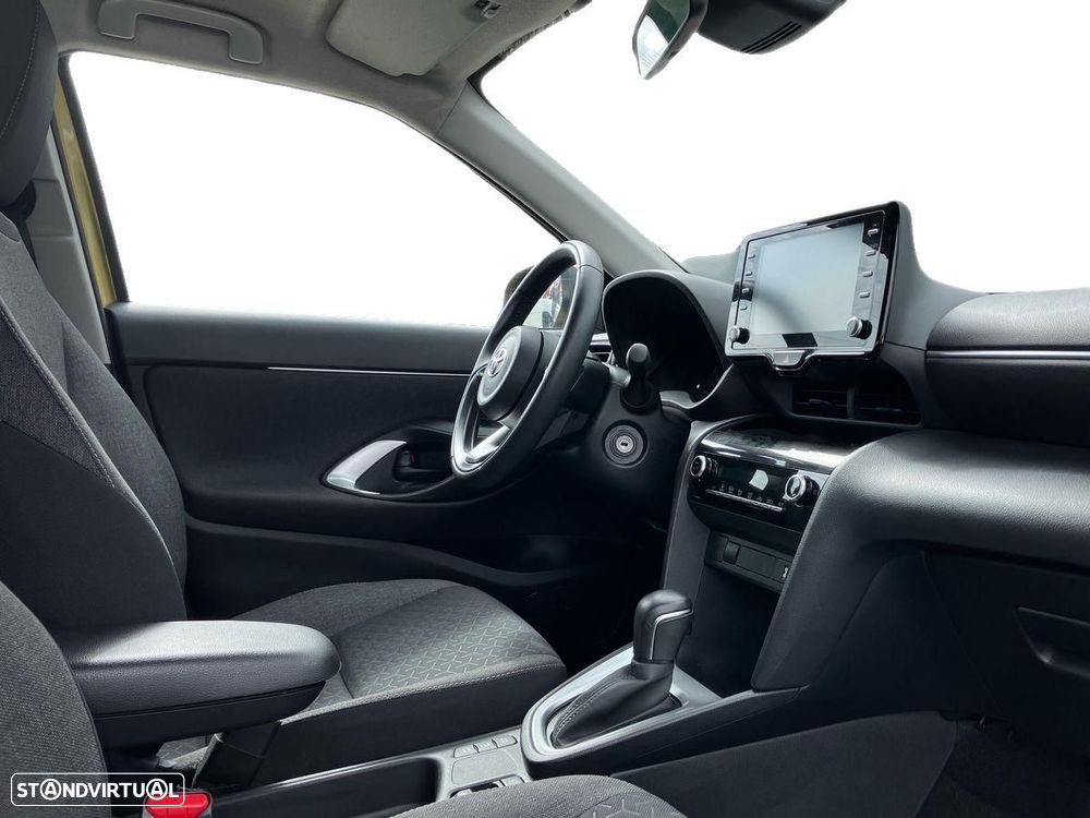 Toyota Yaris Cross - 6