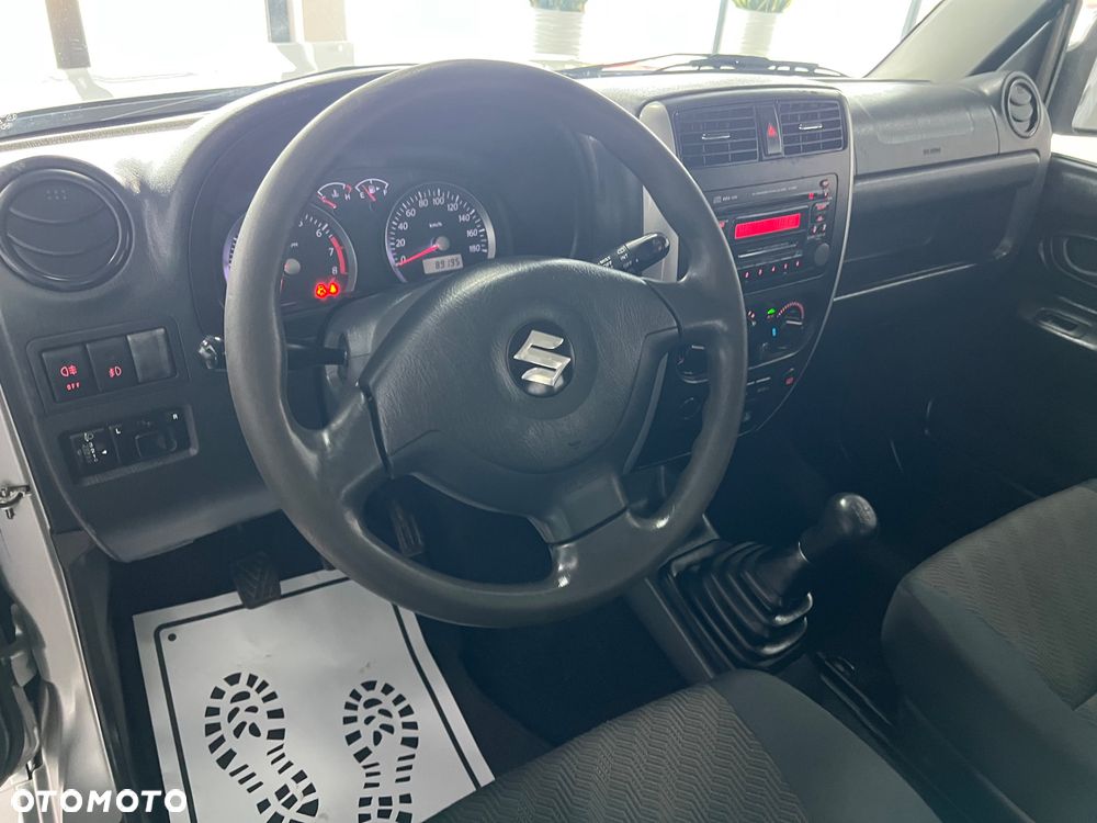 Suzuki Jimny - 12