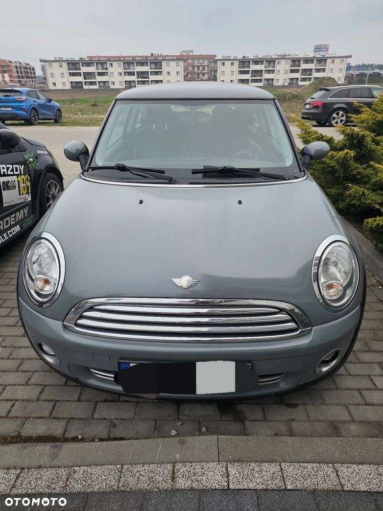 MINI ONE Minimalism - 1