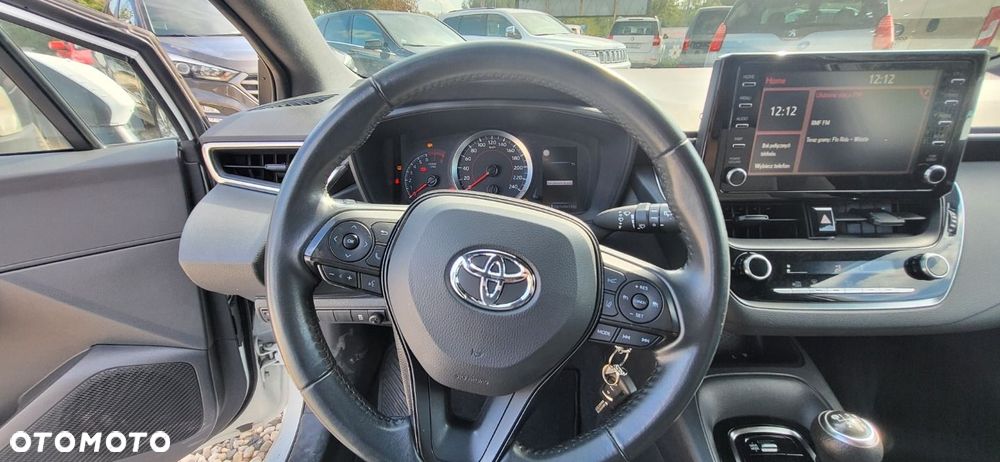 Toyota Corolla - 16
