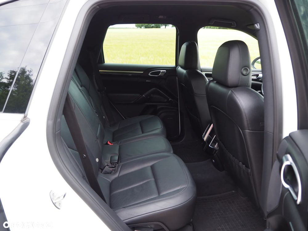 Porsche Cayenne Diesel - 19