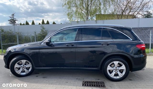 Mercedes-Benz GLC - 9
