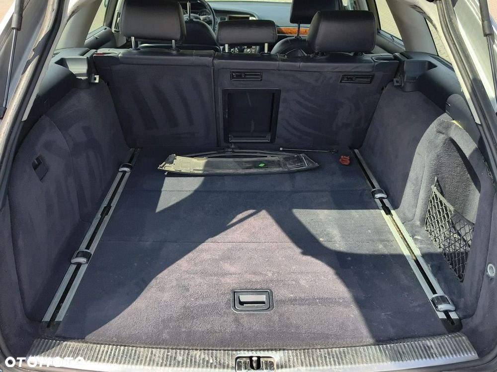 Audi A6 Avant - 17