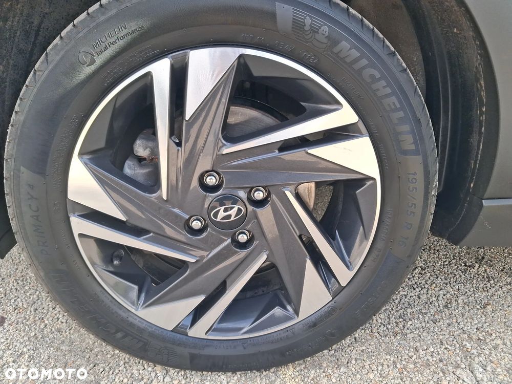 Hyundai Bayon 1.0 T-GDI Smart - 24