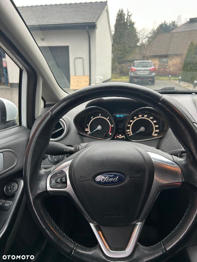 Ford Fiesta 1.5 TDCi Trend - 19
