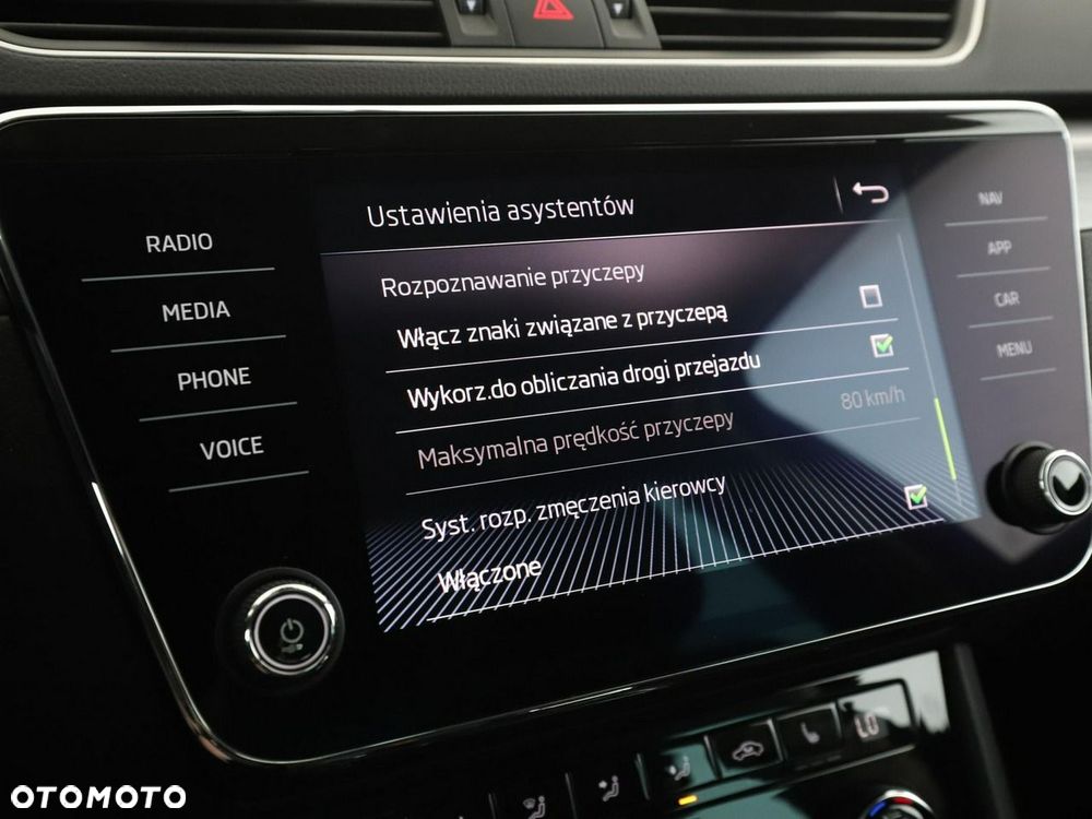 Skoda Superb 1.8 TSI DSG Style - 30