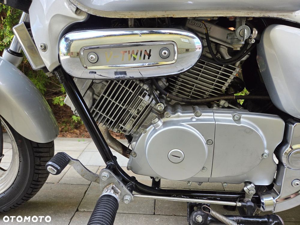 Hyosung GV - 19
