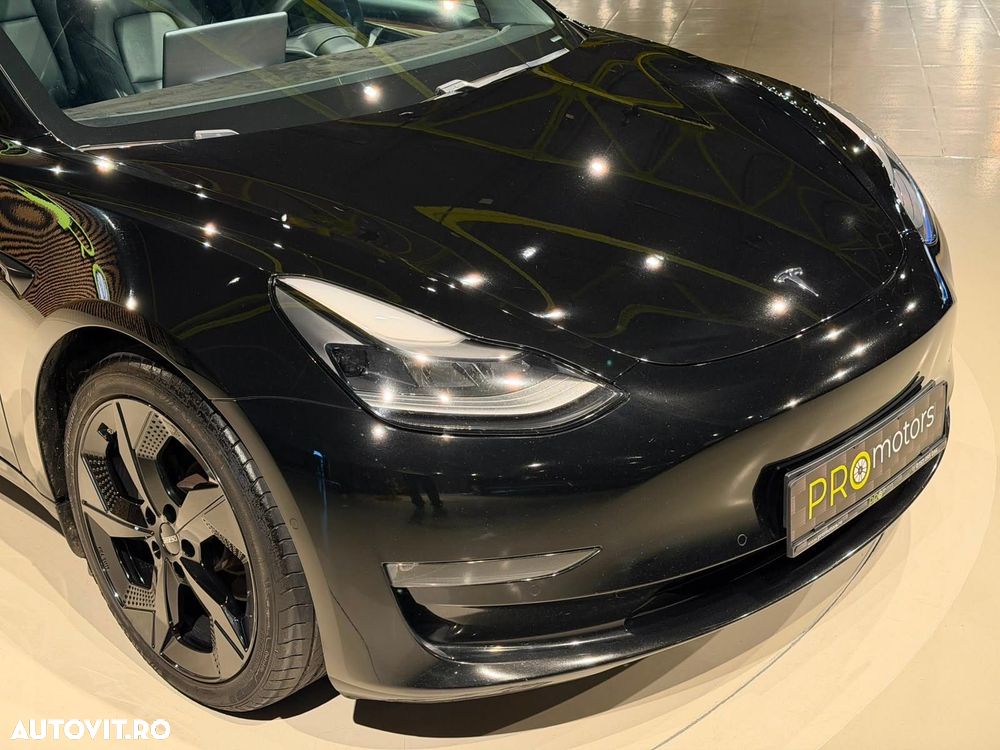 Tesla Model 3 - 15