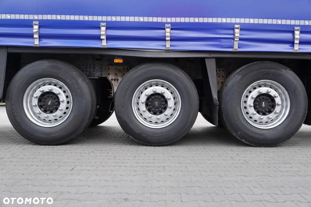 Schmitz Cargobull / FIRANKA / STANDARD / DWIE OSIE PODNOSZONE / - 25
