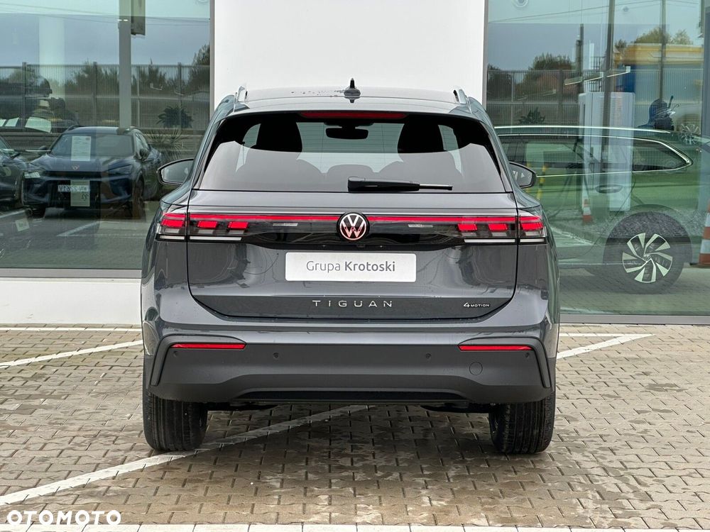 Volkswagen Tiguan 2.0 TSI 4Mot Life Plus DSG - 6
