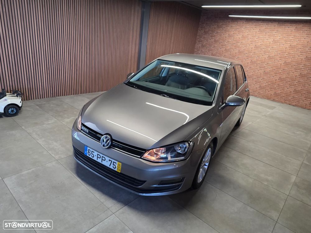 VW Golf 1.6 TDi BlueMotion Trendline - 18