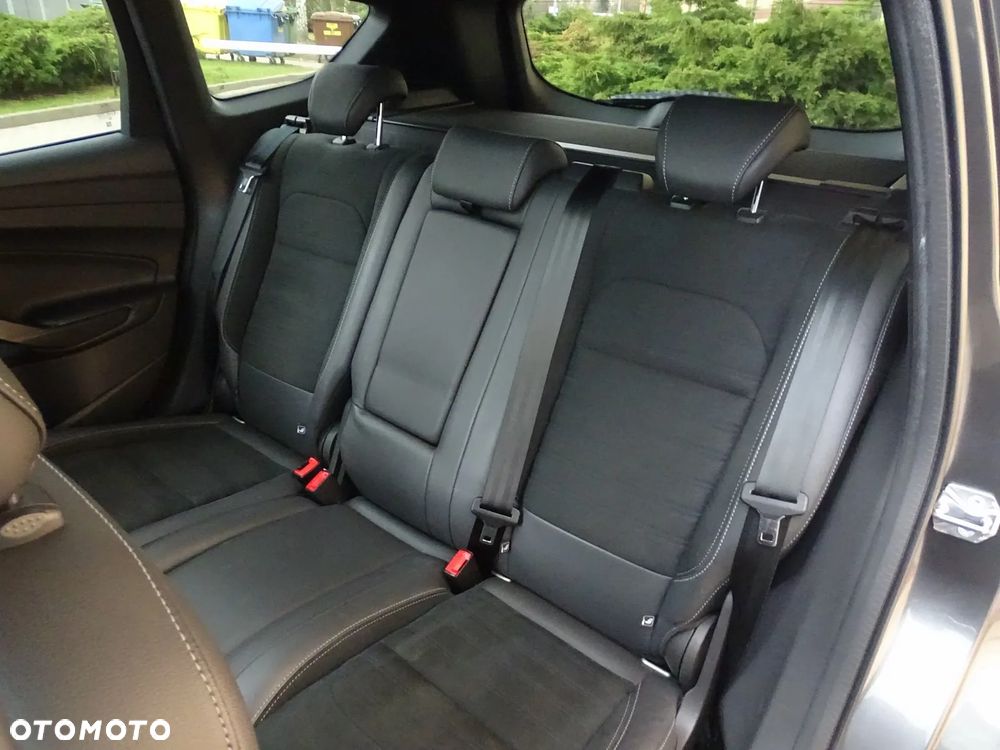 Ford Kuga 2.0 TDCi 4x4 ST-Line - 18