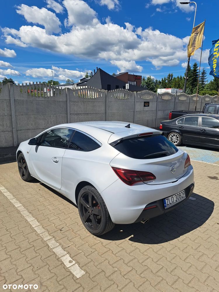 Opel Astra 2.0 CDTI Bi-Turbo S&S - 4