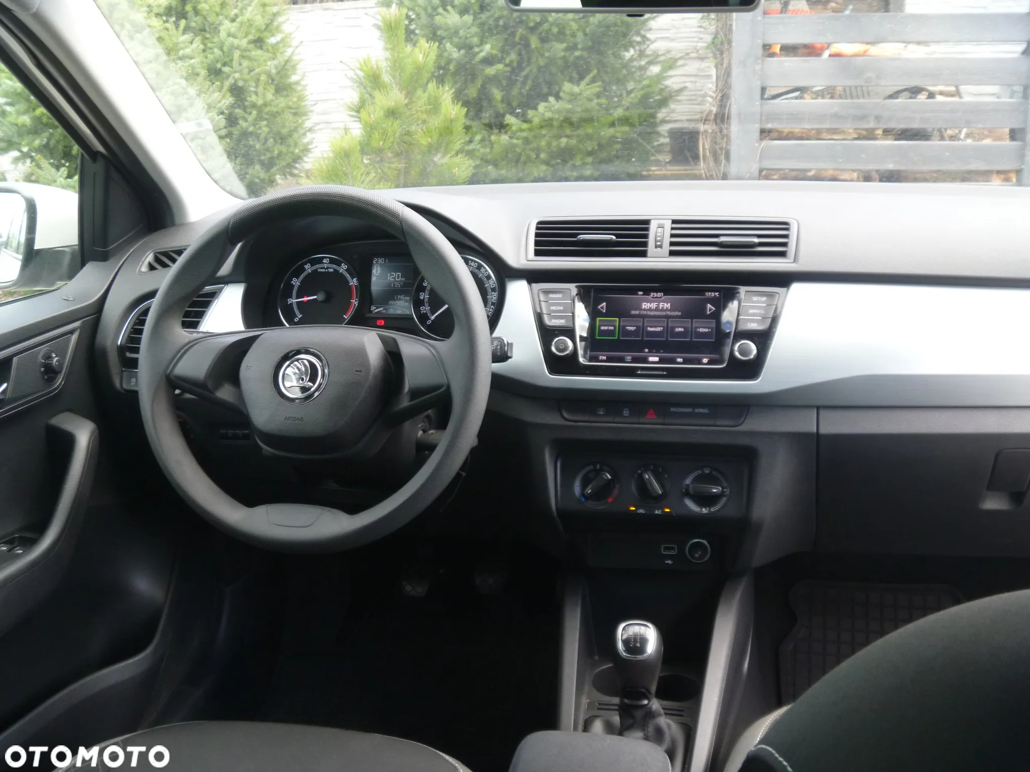 Skoda Fabia 1.0 TSI Ambition - 28