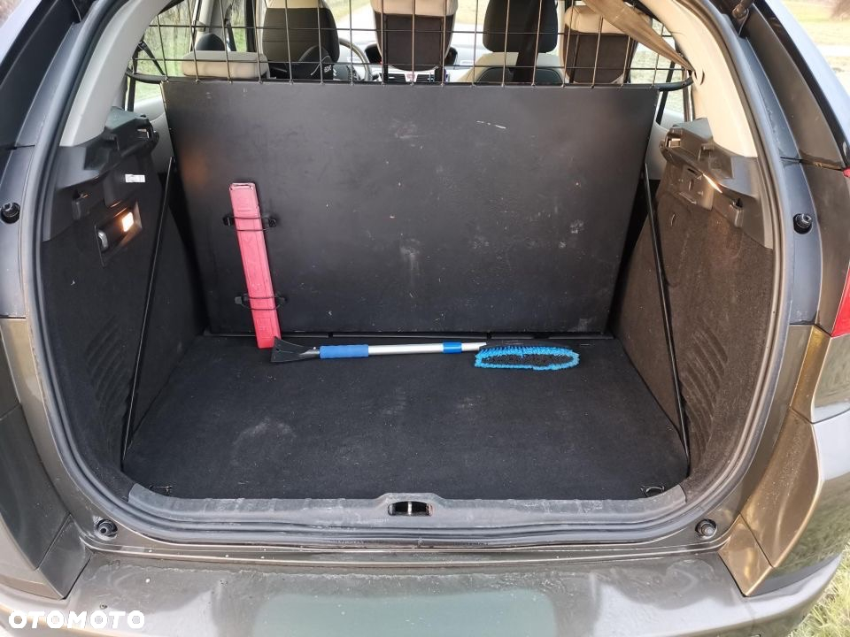 Citroën C4 Picasso - 11