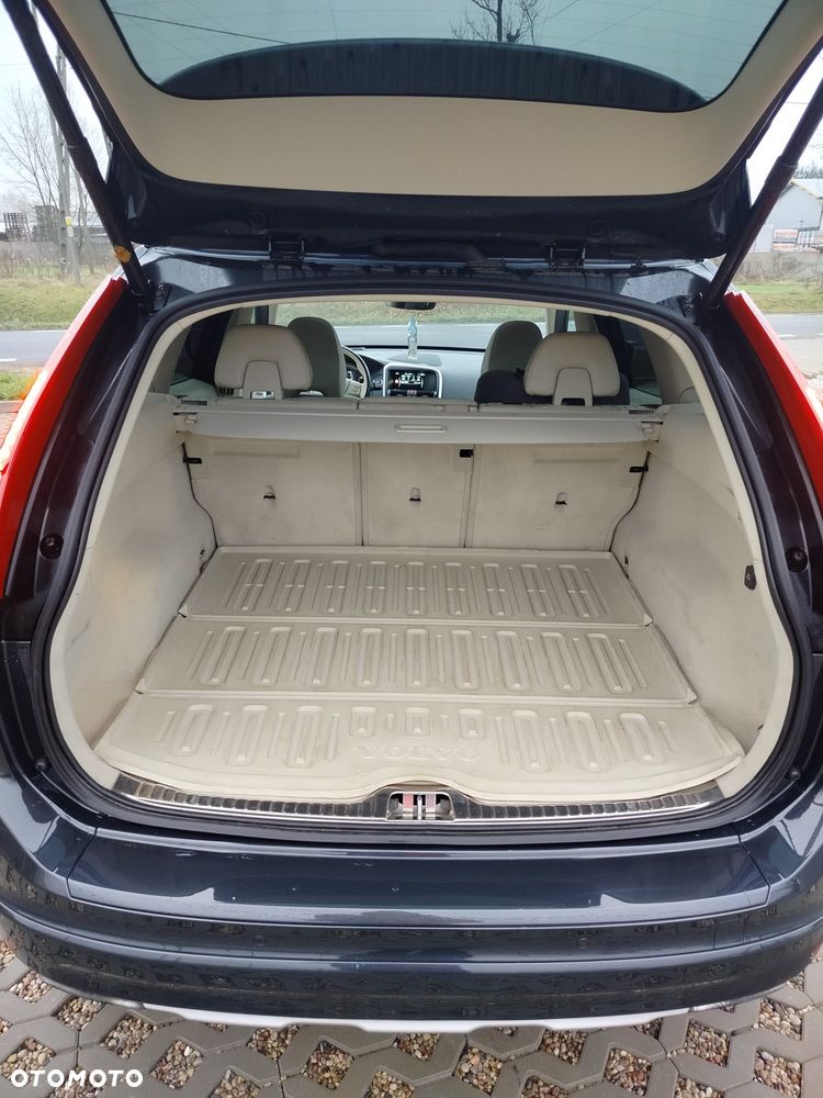 Volvo XC 60 T5 AWD Momentum EU6 - 11