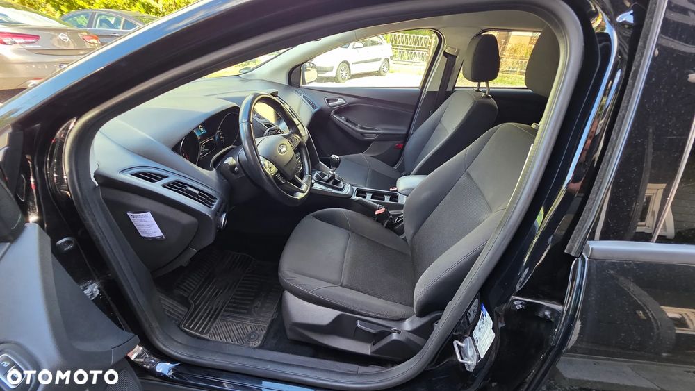 Ford Focus 1.0 EcoBoost Titanium - 6