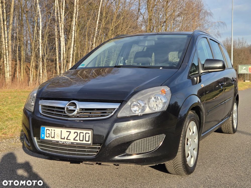 Opel Zafira 1.8 Family - 1
