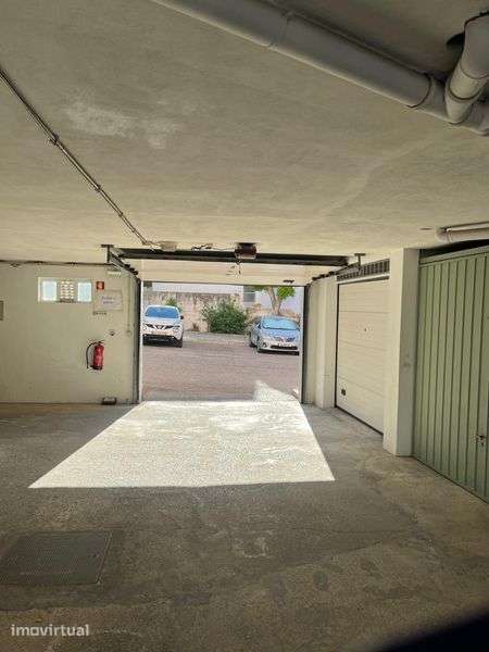 Garagem fechada (box)- Faro - Grande imagem: 2/4