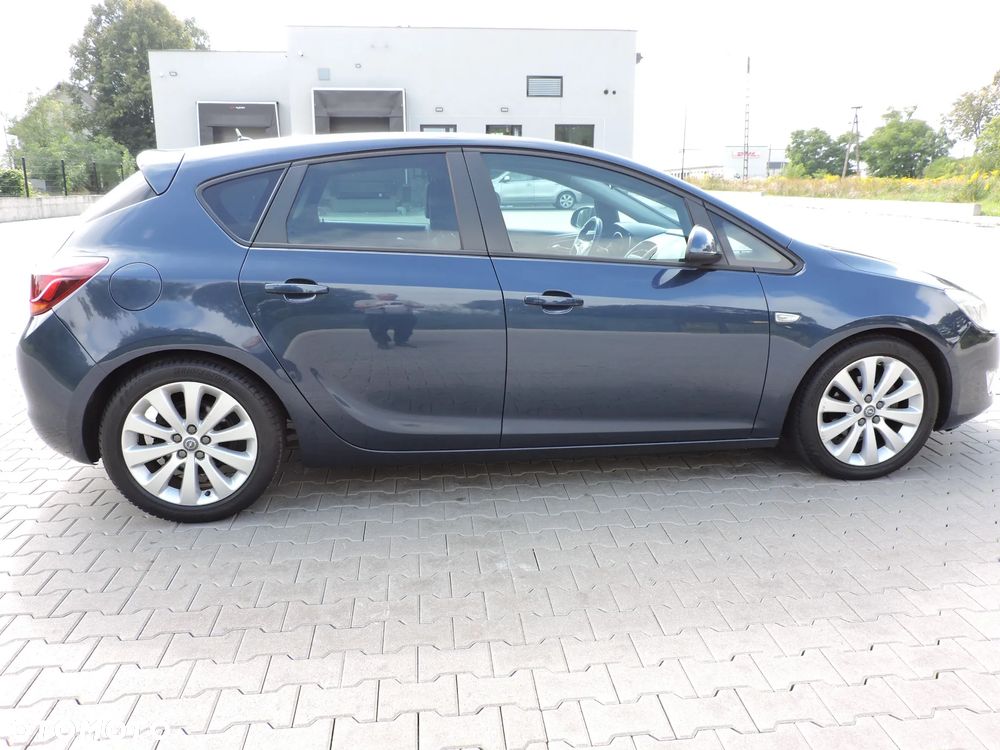 Opel Astra 1.4 T Enjoy - 7