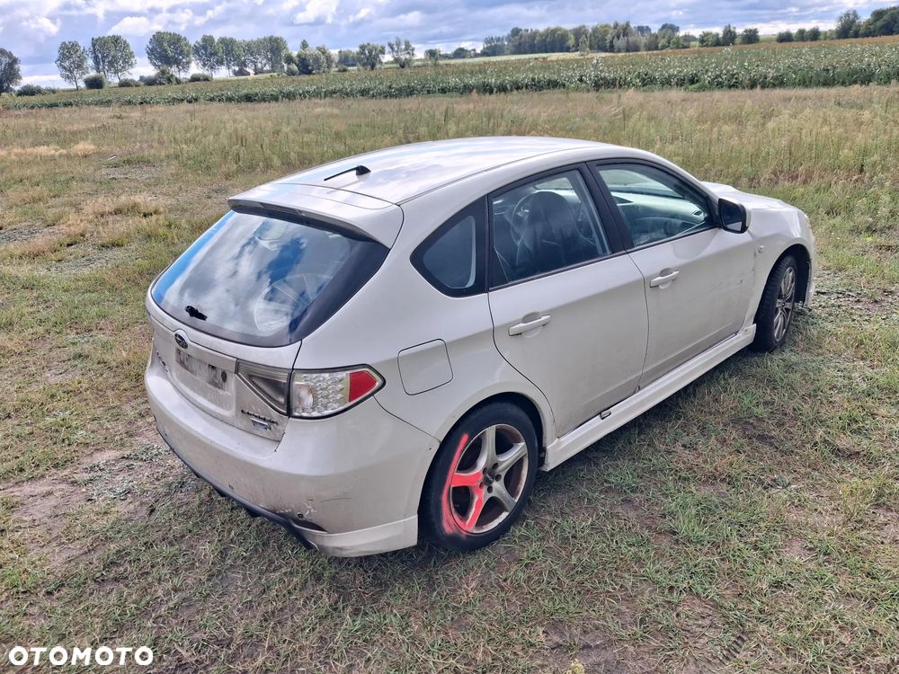 Subaru Impreza 2.0D Exclusive - 8