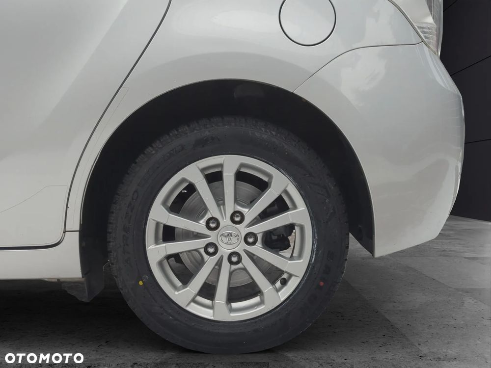 Toyota Verso 1.8 5-Sitzer Executive - 22