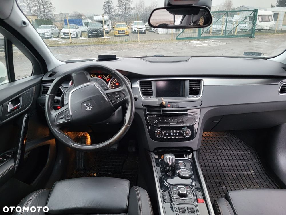 Peugeot 508 RXH Hybrid - 36