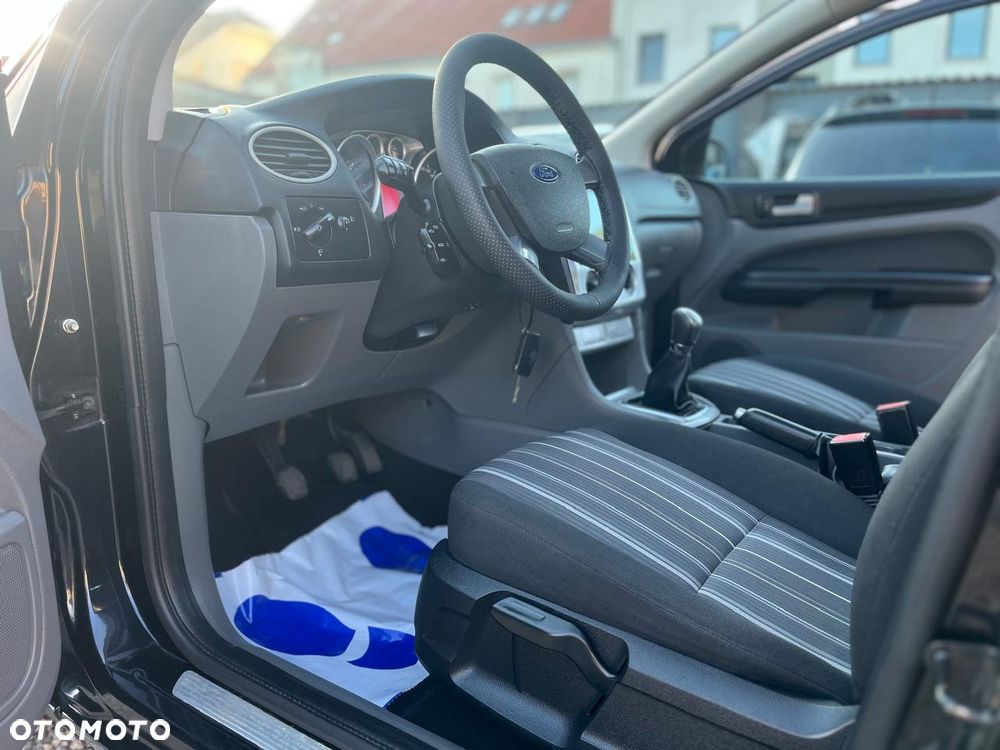 Ford Focus 1.6 TDCi Fun - 17