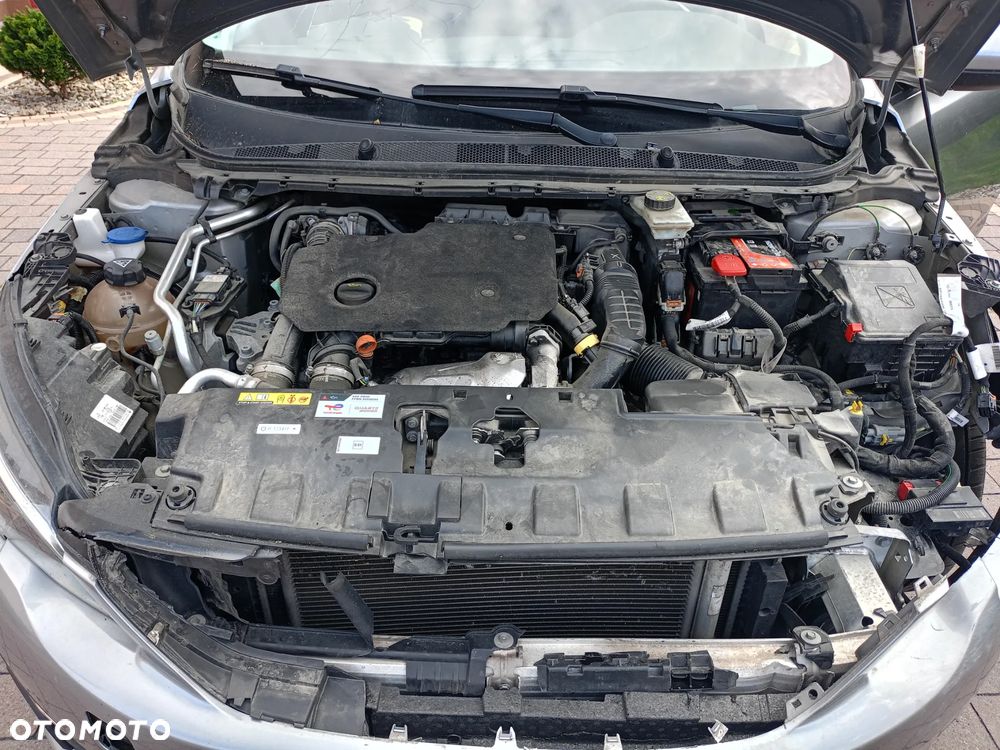 Peugeot 308 BlueHDi 130 EAT6 Stop & Start Allure - 8
