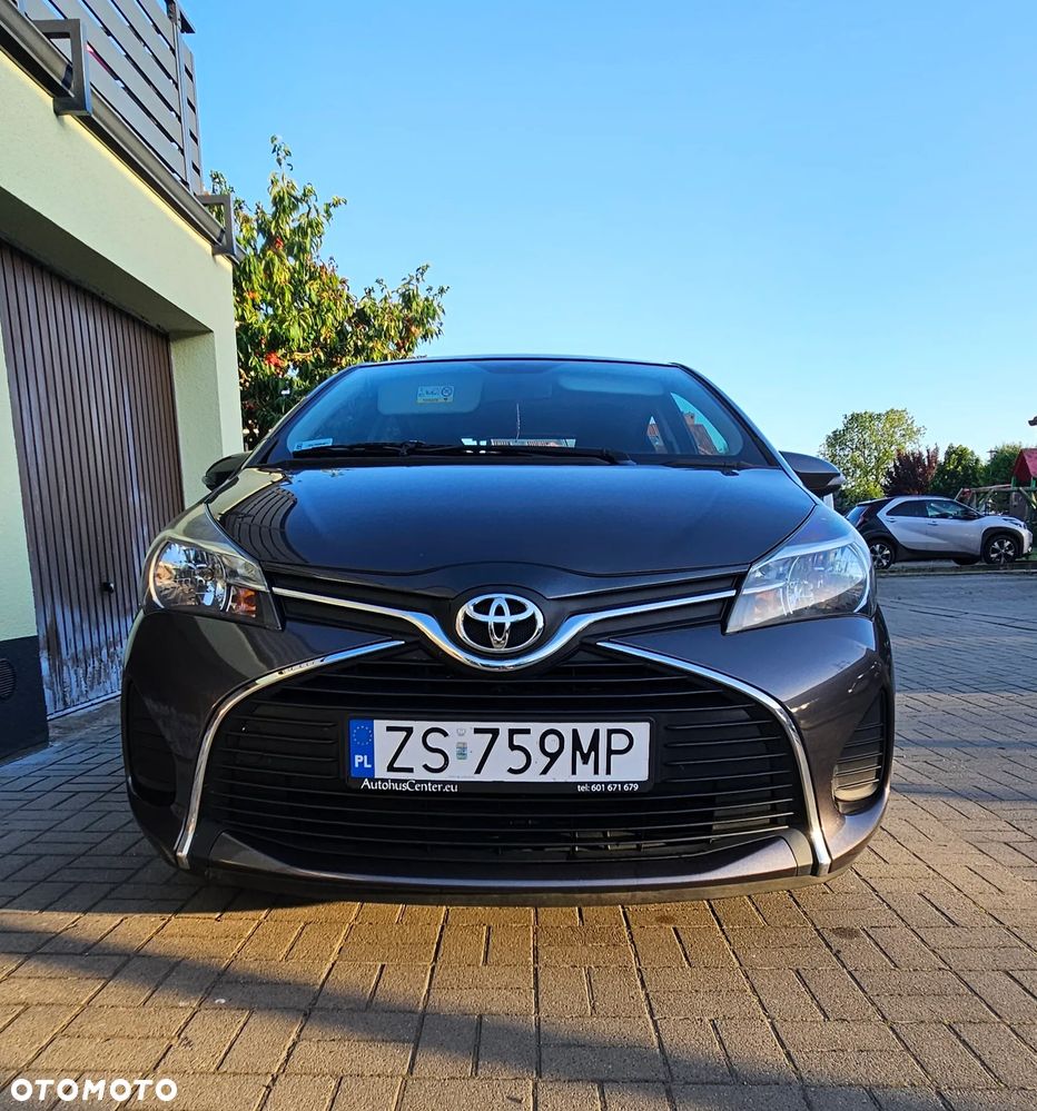 Toyota Yaris - 1