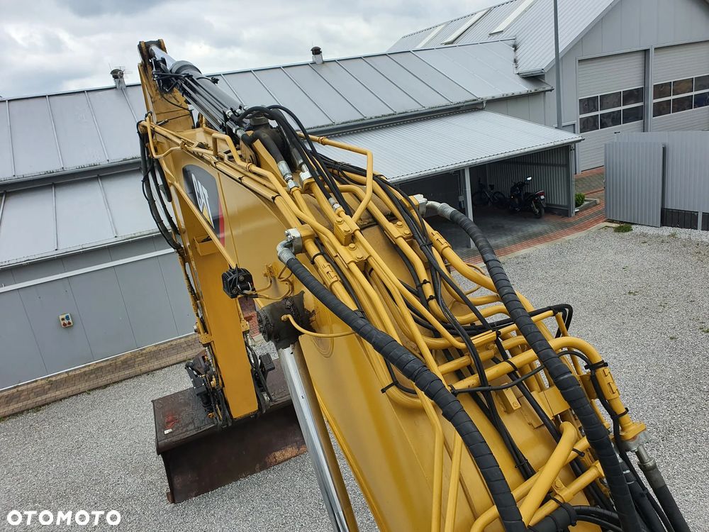 Caterpillar 320 EL RR - 24