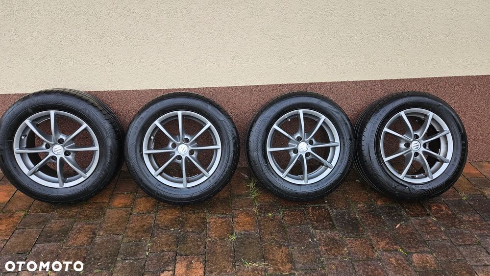 Komplet felgi razem z oponami letnie - 10