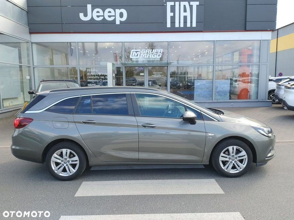 Opel Astra - 2