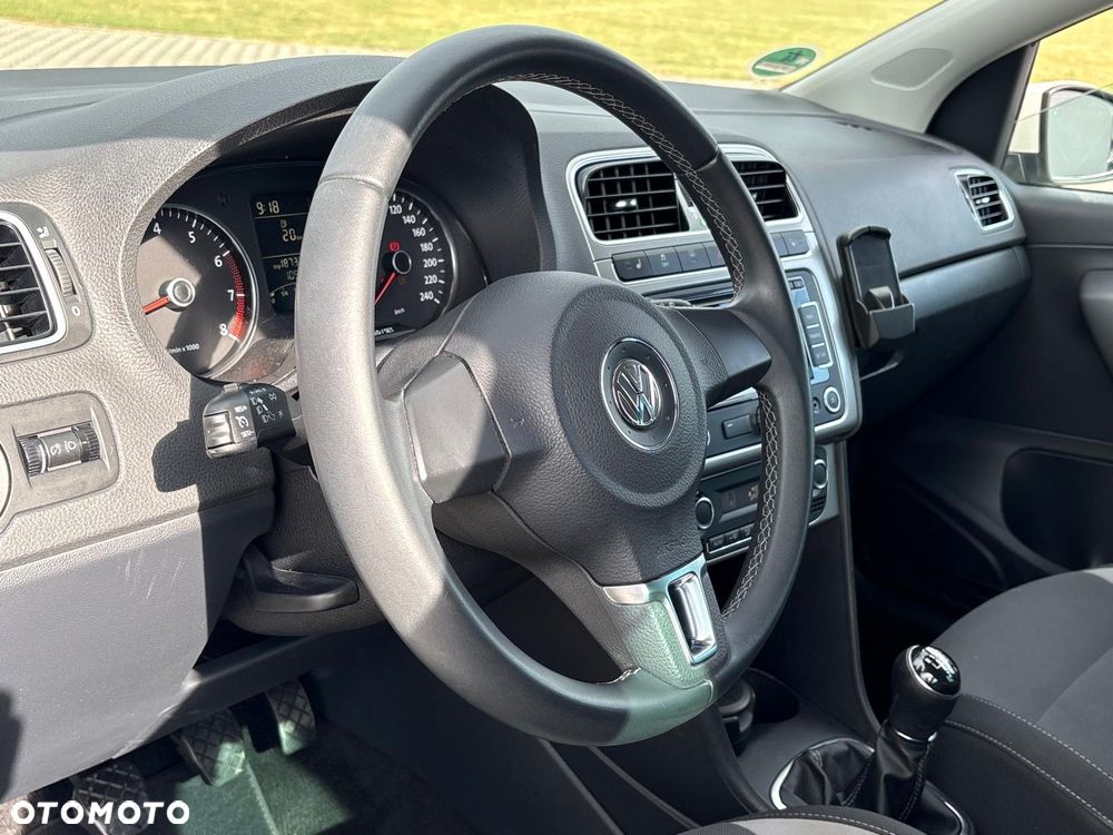 Volkswagen Polo 1.2 TSI Blue Motion Technology Life - 23