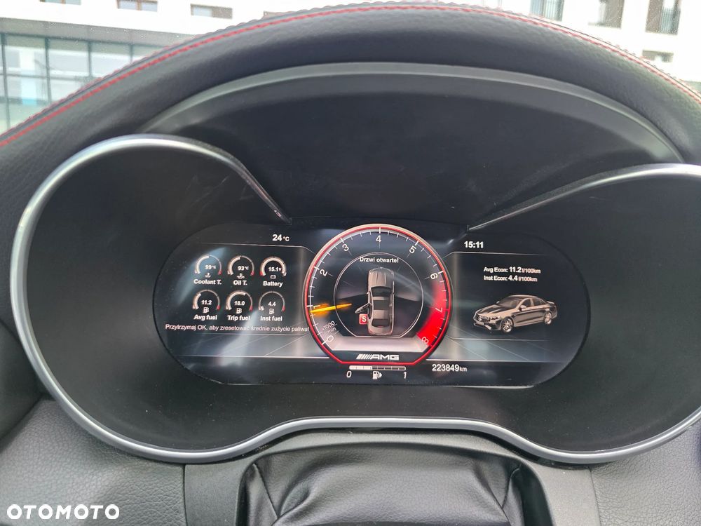 Mercedes-Benz Klasa C AMG 43 4-Matic - 24
