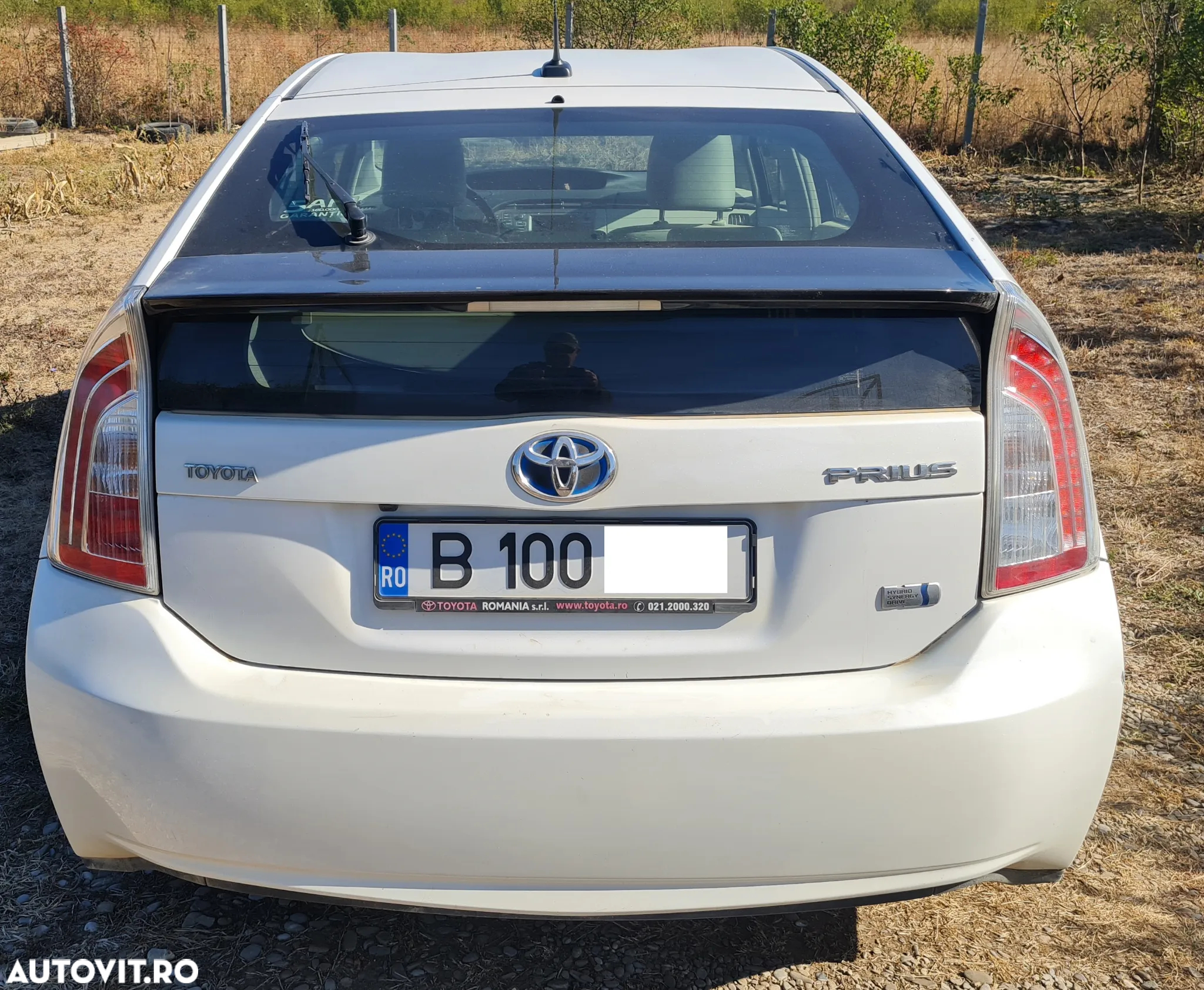 Toyota Prius Sol Plus - 2