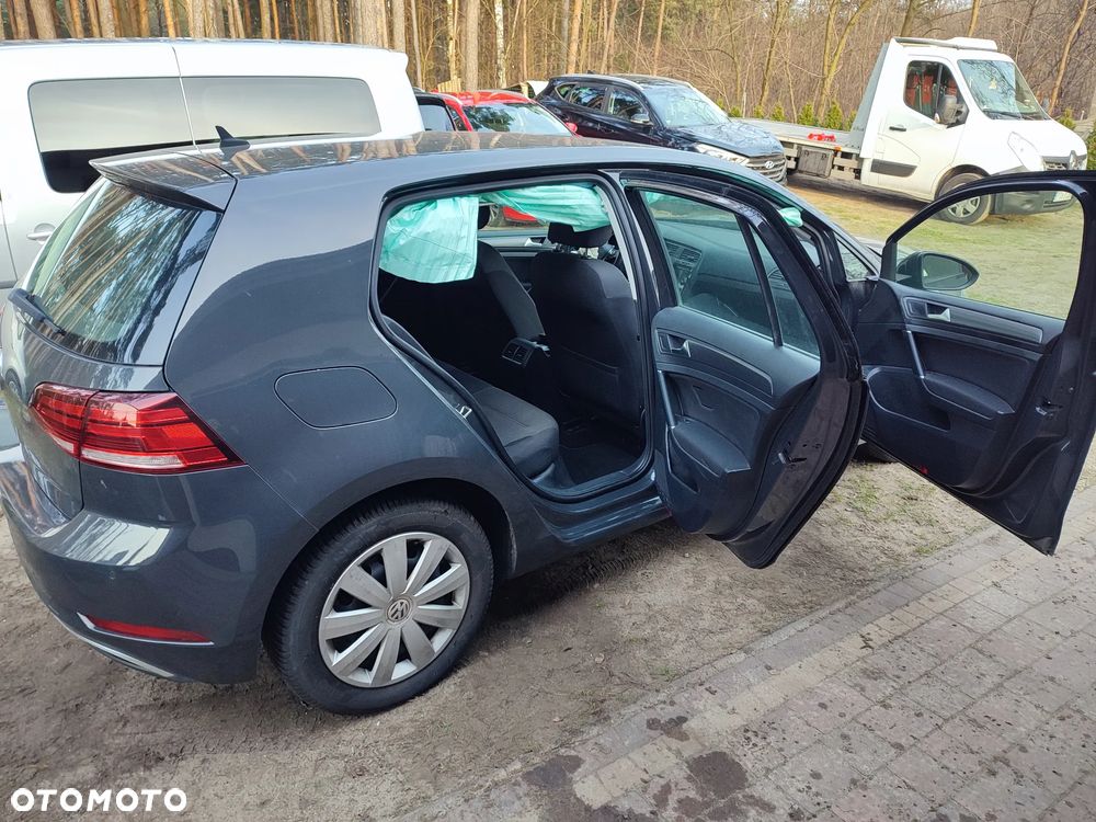 Volkswagen Golf 1.6 TDI (BlueMotion Technology) Comfortline - 14