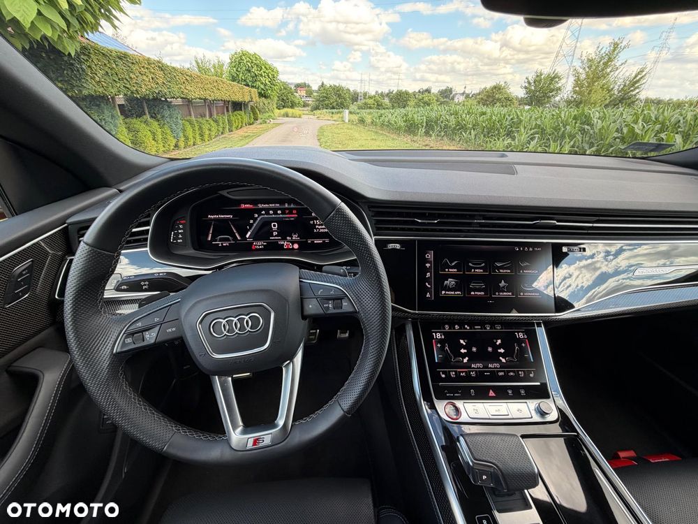 Audi SQ8 - 10