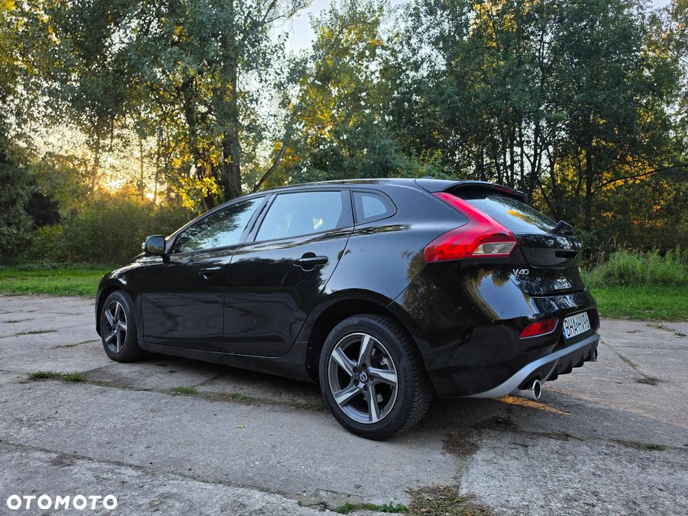 Volvo V40 D2 - 7