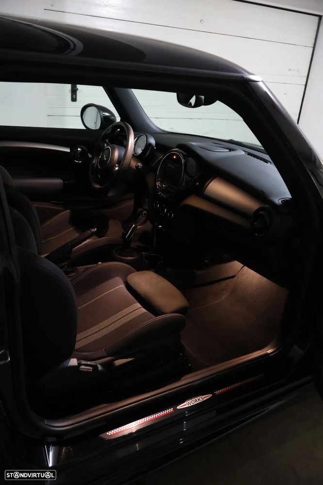 MINI 3 Portas Cooper Auto - 10
