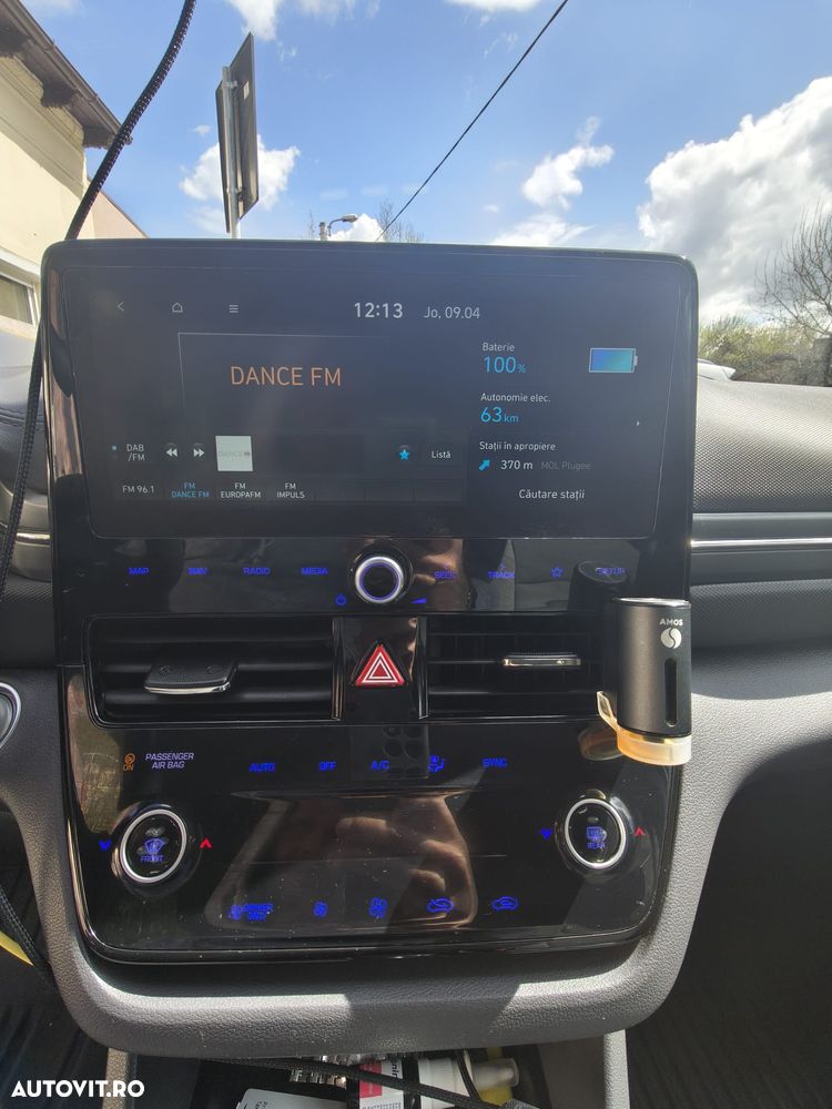 Hyundai IONIQ - 9