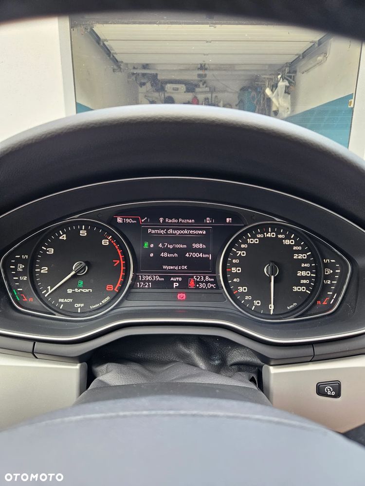 Audi A4 Avant 40 g-tron S tronic - 20