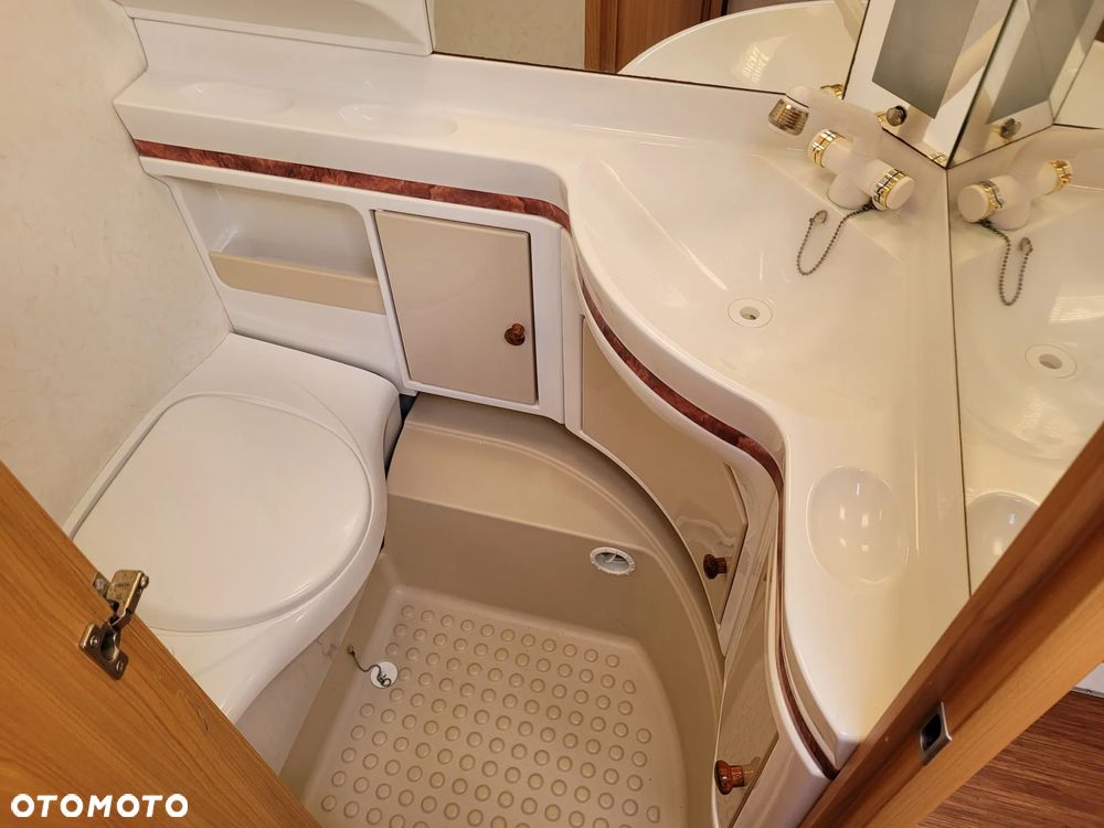 Hobby 540 De Luxe - 12