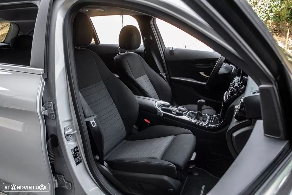 Mercedes-Benz C 180 d Business Solutions - 29