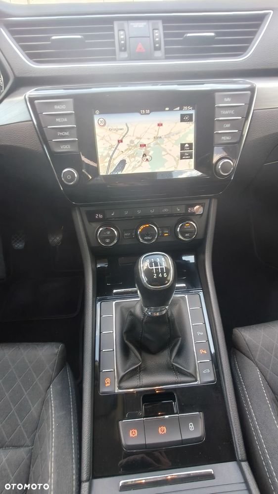 Skoda Superb 2.0 TDI Style - 12