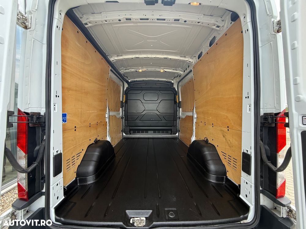Ford Transit L3 Furgon DCIV RWD Trend - 36