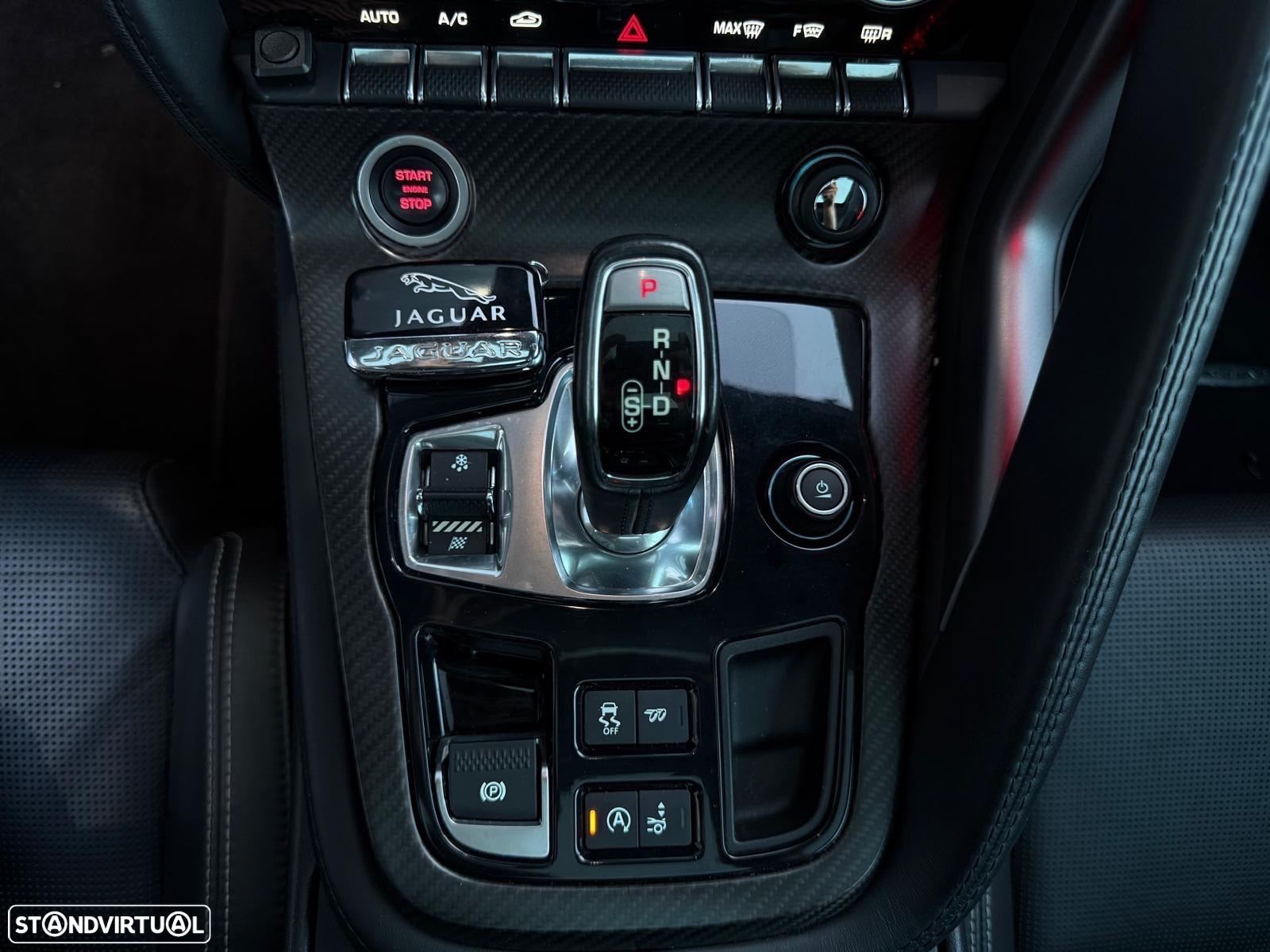 Jaguar F-Type 2.0 i4 R-Dynamic - 24