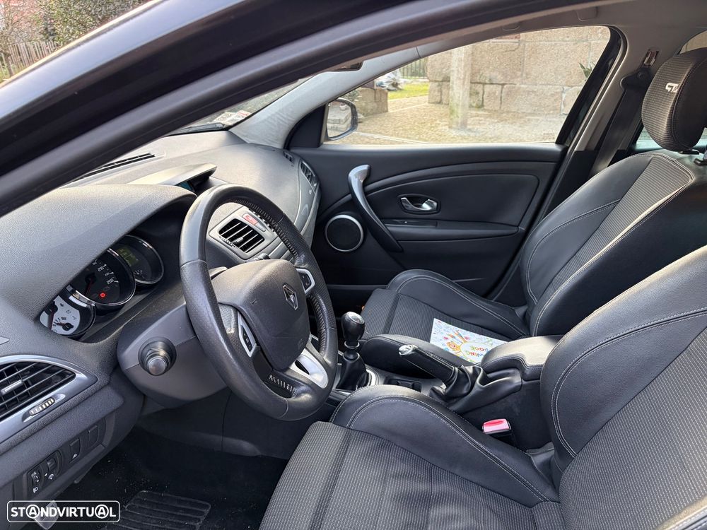 Renault Mégane Sport Tourer 1.5 dCi GT Line - 7