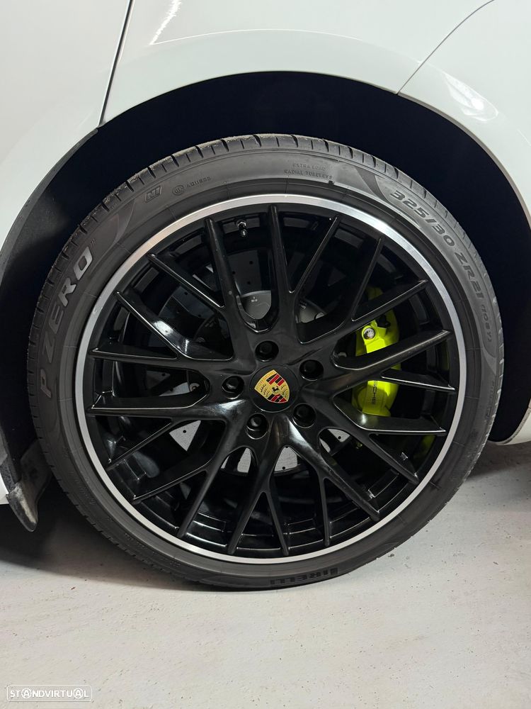 Porsche Panamera Sport Turismo Turbo S E-Hybrid - 5